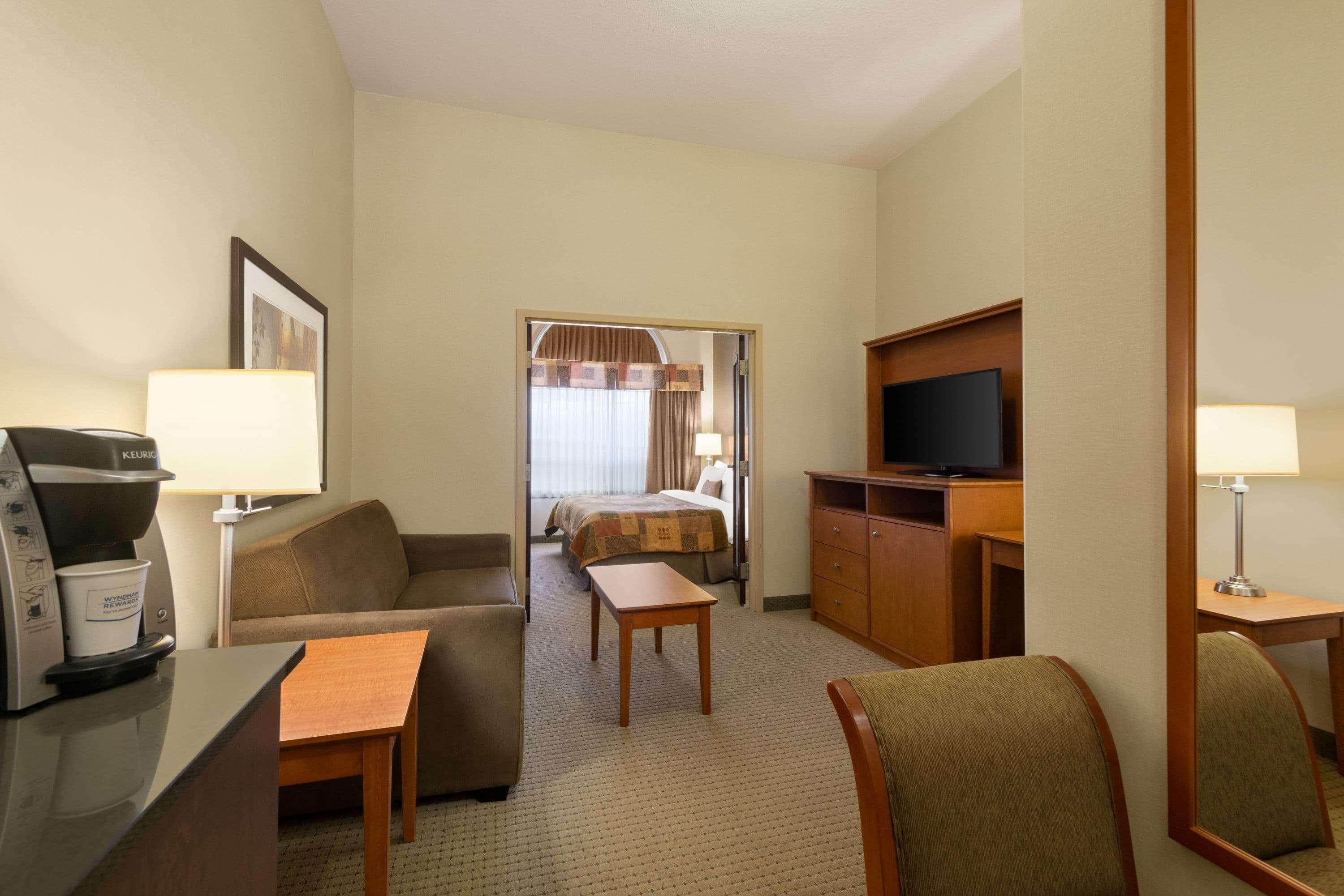 Ramada By Wyndham Drayton Valley Eksteriør bilde